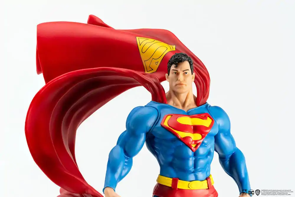 Statuie PVC Superman PX 1/8 Superman Versiunea Clasic 30 cm poza produsului