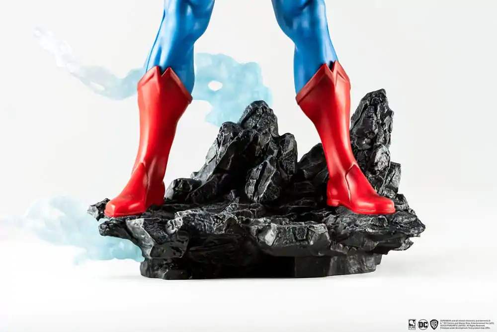 Statuie PVC Superman PX 1/8 Superman Versiunea Clasic 30 cm poza produsului