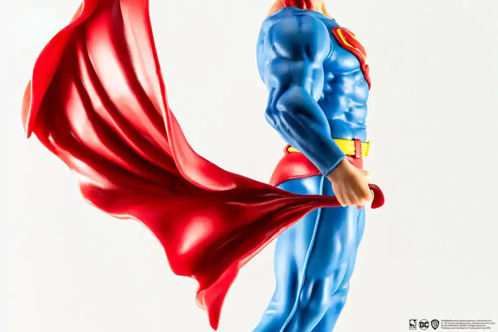 Statuie PVC Superman PX 1/8 Superman Versiunea Clasic 30 cm poza produsului