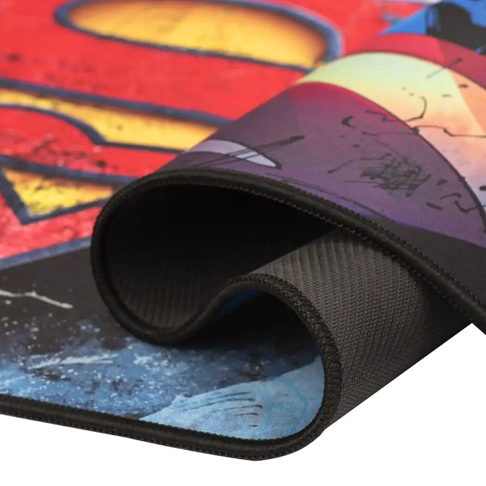 Superman XXL Covoras de birou Version 1 poza produsului