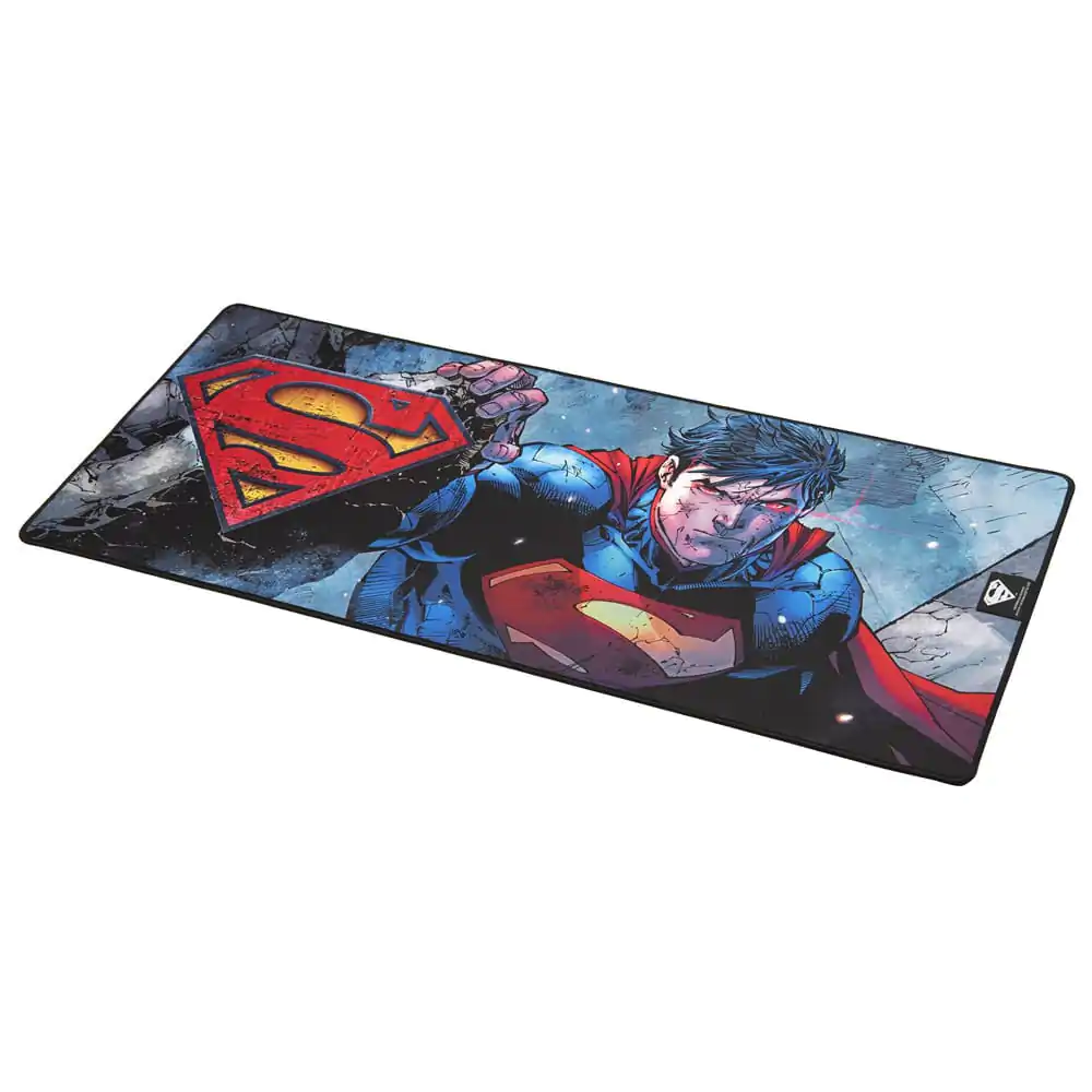 Superman XXL Covoras de birou Version 1 poza produsului