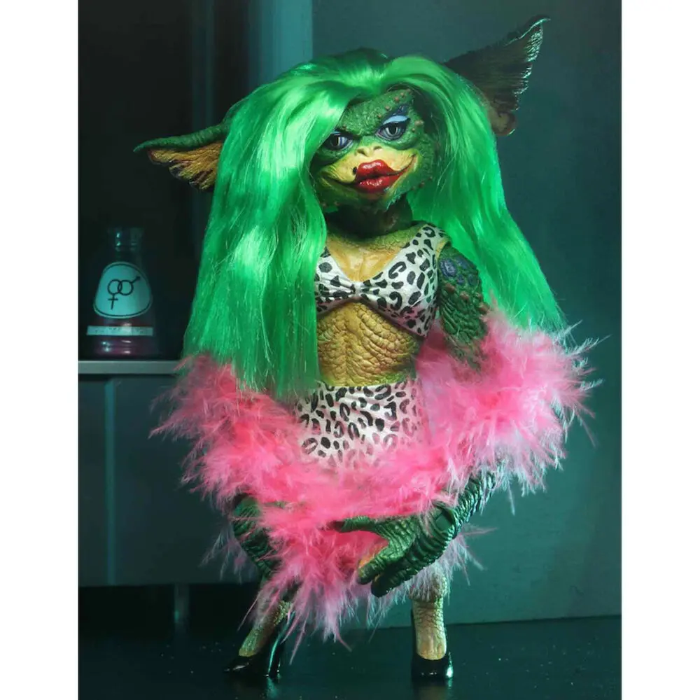 Gremlins 2 Ultimate Figurina de actiune Greta 15 cm poza produsului
