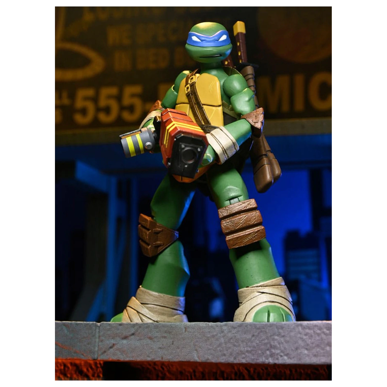 Teenage Mutant Ninja Turtles Figurina de actiune Ultimate Leonardo 18 cm poza produsului