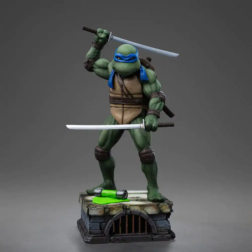 Teenage Mutant Ninja Turtles Statuie Scară Artă 1/10 Leonardo 21 cm poza produsului