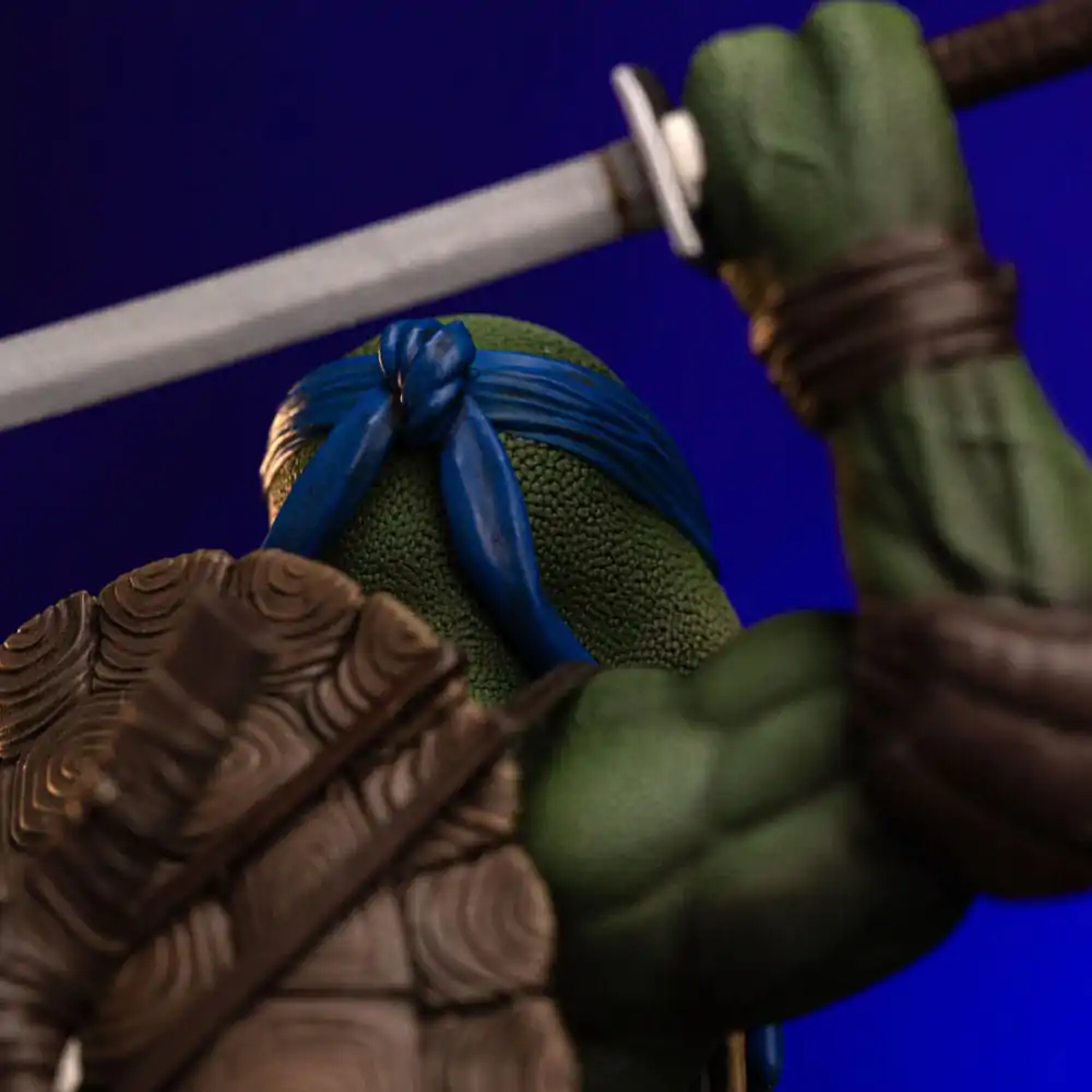 Teenage Mutant Ninja Turtles Statuie Scară Artă 1/10 Leonardo 21 cm poza produsului
