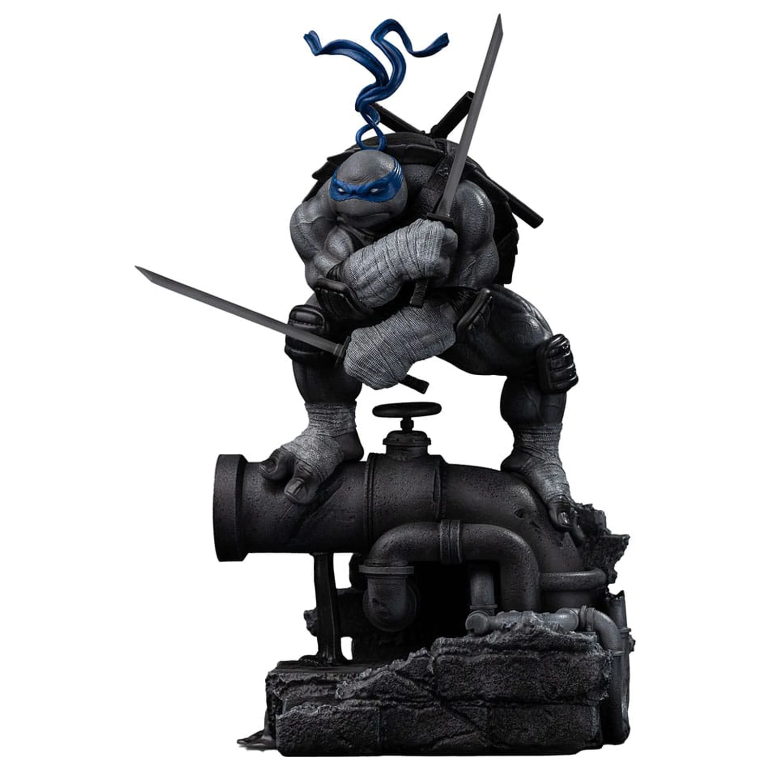 Teenage Mutant Ninja Turtles Statuie Art Scale 1/10 Leonardo Black and White Variant 26 cm poza produsului
