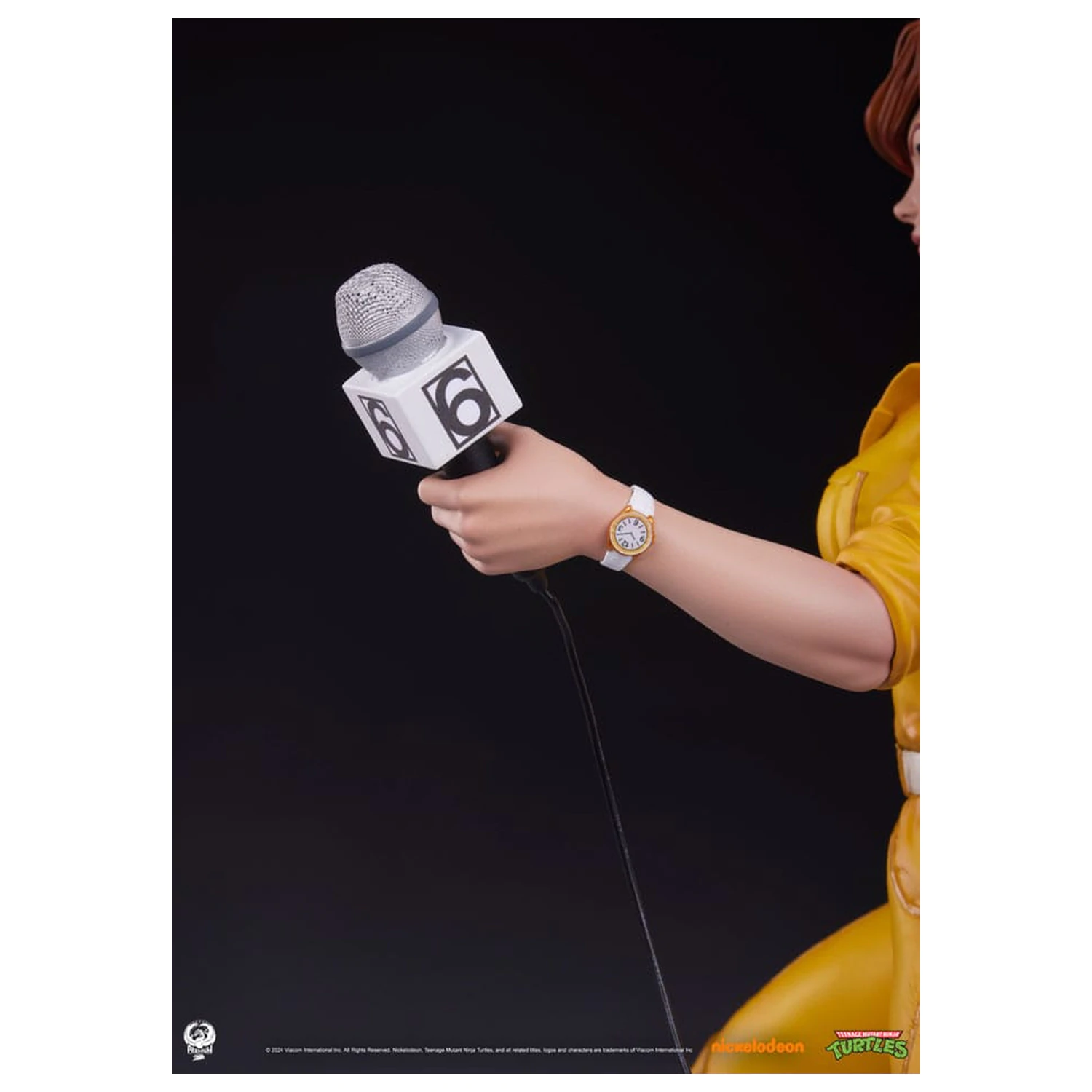 Teenage Mutant Ninja Turtles Premier Series Statuie 1/4 April O'Neil 46 cm poza produsului