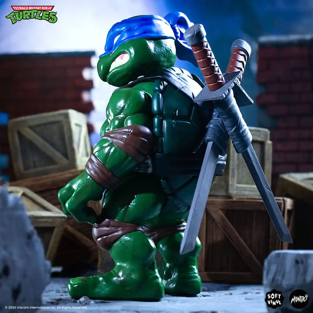 Teenage Mutant Ninja Turtles Figurina din vinil moale Leonardo 25 cm poza produsului