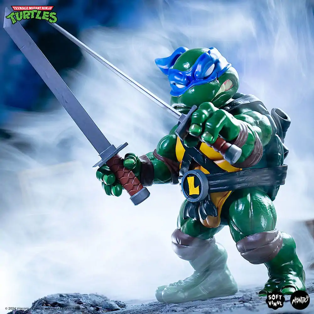 Teenage Mutant Ninja Turtles Figurina din vinil moale Leonardo 25 cm poza produsului