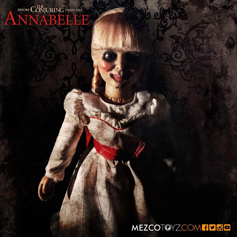 The Conjuring Scaled Prop Replica Păpușă Annabelle 46 cm poza produsului