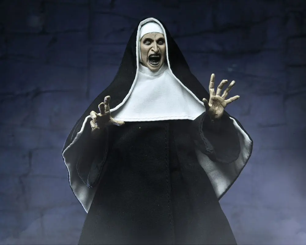 The Conjuring Universe Figurina Ultimate The Nun (Valak) 18 cm poza produsului