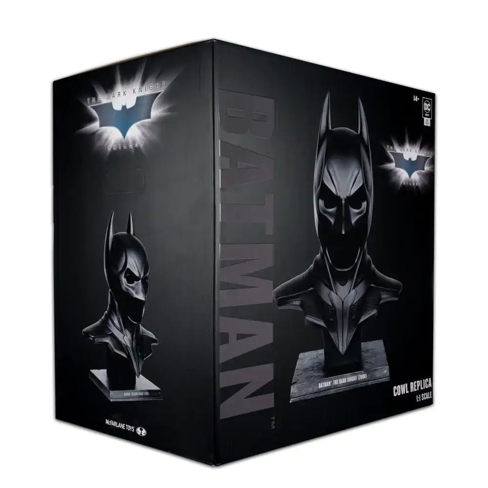 The Dark Knight DC Direct Replica 1/1 Mască Batman 54 cm poza produsului
