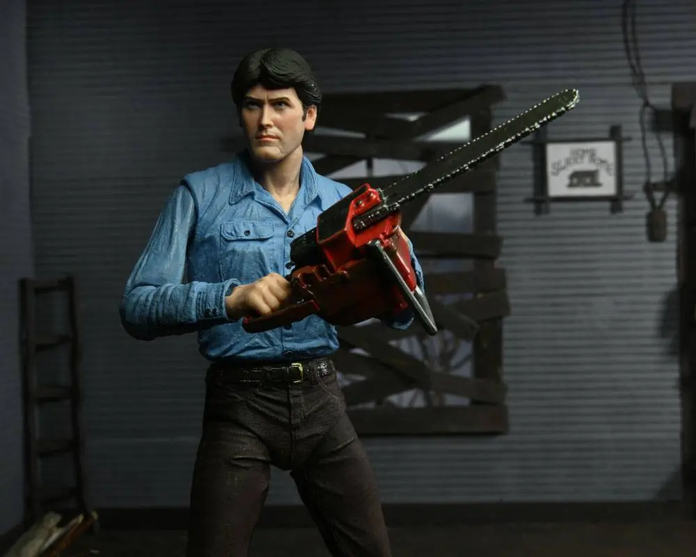 The Evil Dead Figurina de acțiune Ultimate Ash 18 cm poza produsului
