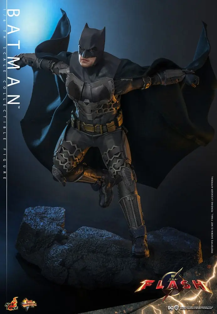 Figurină de acțiune de colecție The Flash Movie Masterpiece 1/6 Batman 30 cm poza produsului