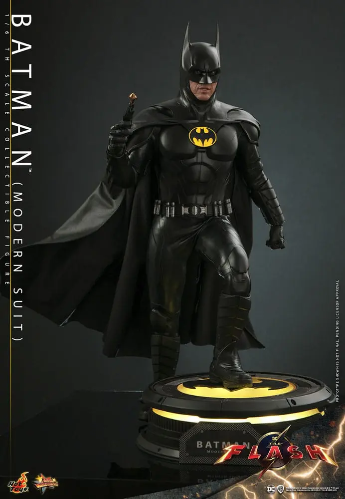 Figurină de acțiune de colecție The Flash Movie Masterpiece 1/6 Batman (Modern Suit) 30 cm poza produsului