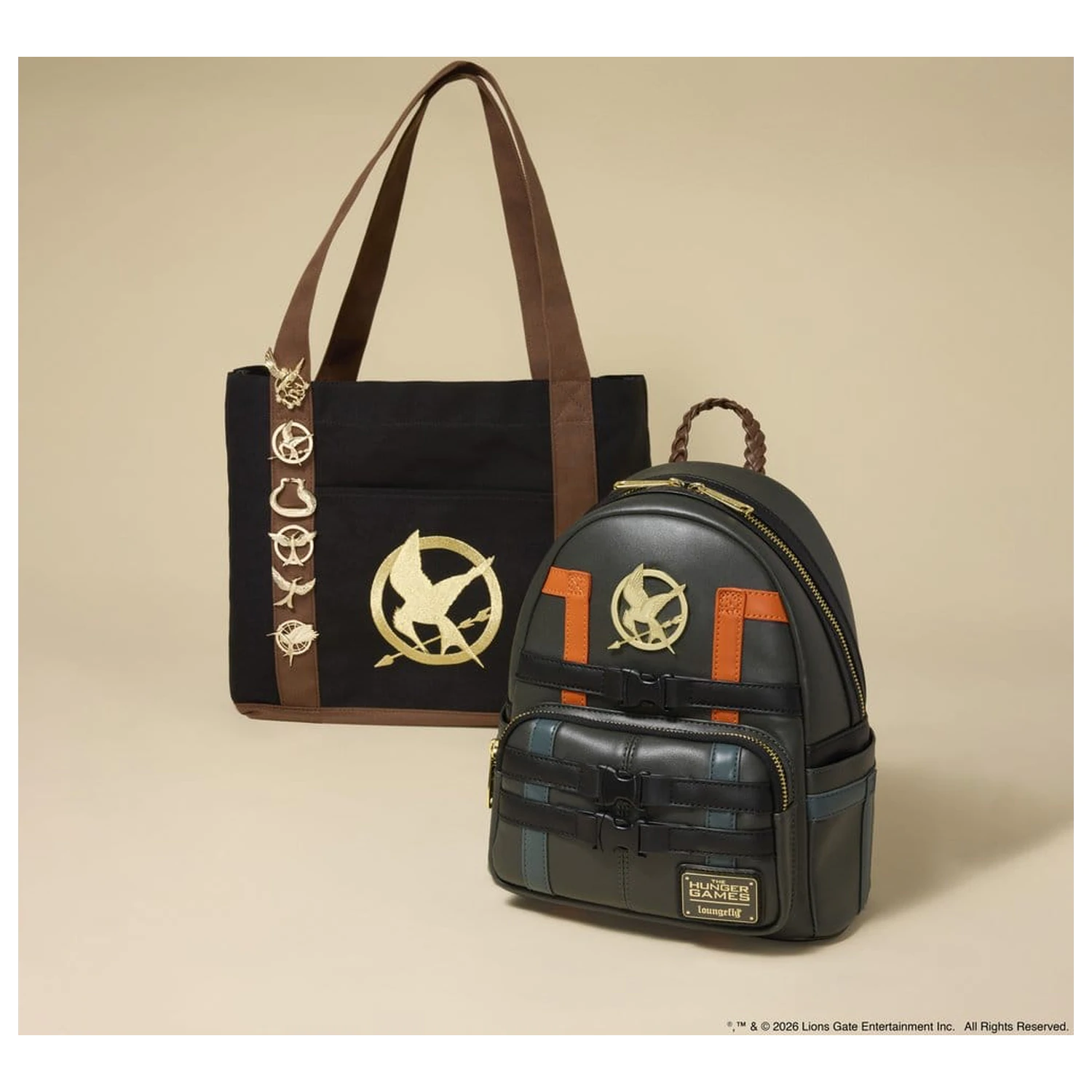 Geanta Tote The Hunger Games by Loungefly District 12 poza produsului