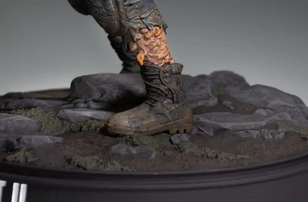 The Last of Us Part II PVC Statuie Ellie with Bow 22 cm poza produsului