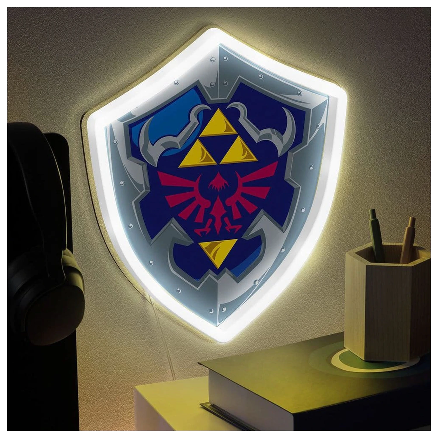 Lampa de perete The Legend of Zelda Hylian Shield poza produsului