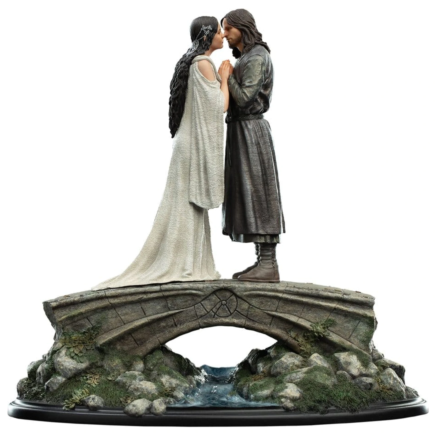 The Lord of the Rings Statueta Mini Aragorn & Arwen 24 cm poza produsului