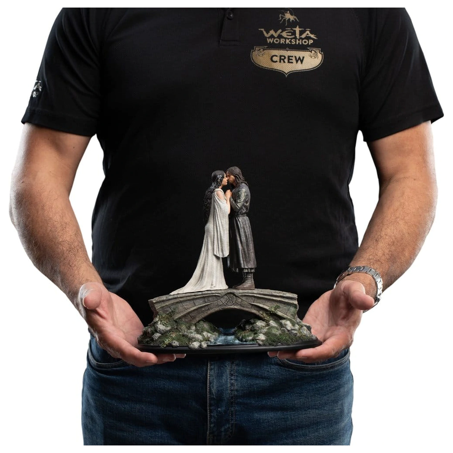 The Lord of the Rings Statueta Mini Aragorn & Arwen 24 cm poza produsului