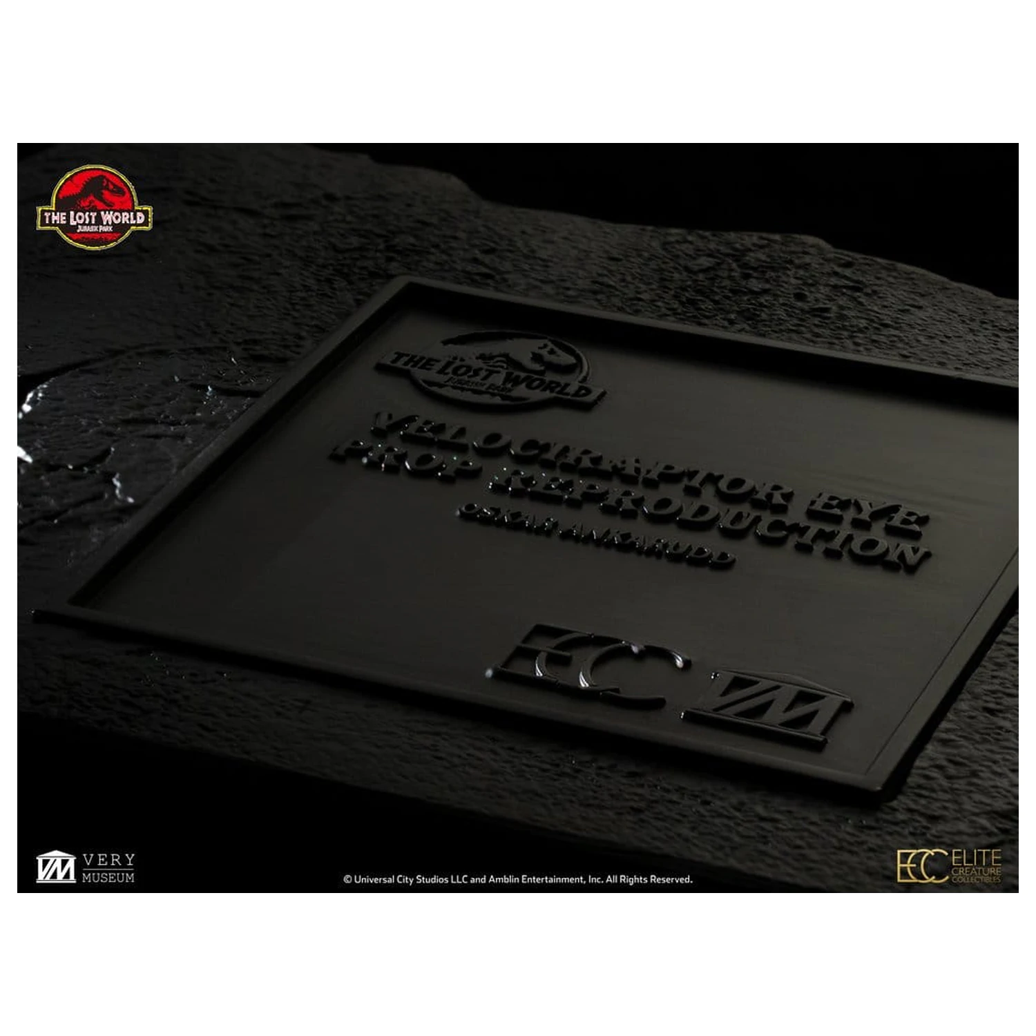 The Lost World: Jurassic Park Replica Bust Male Velociraptor Eye Prop 23 cm poza produsului