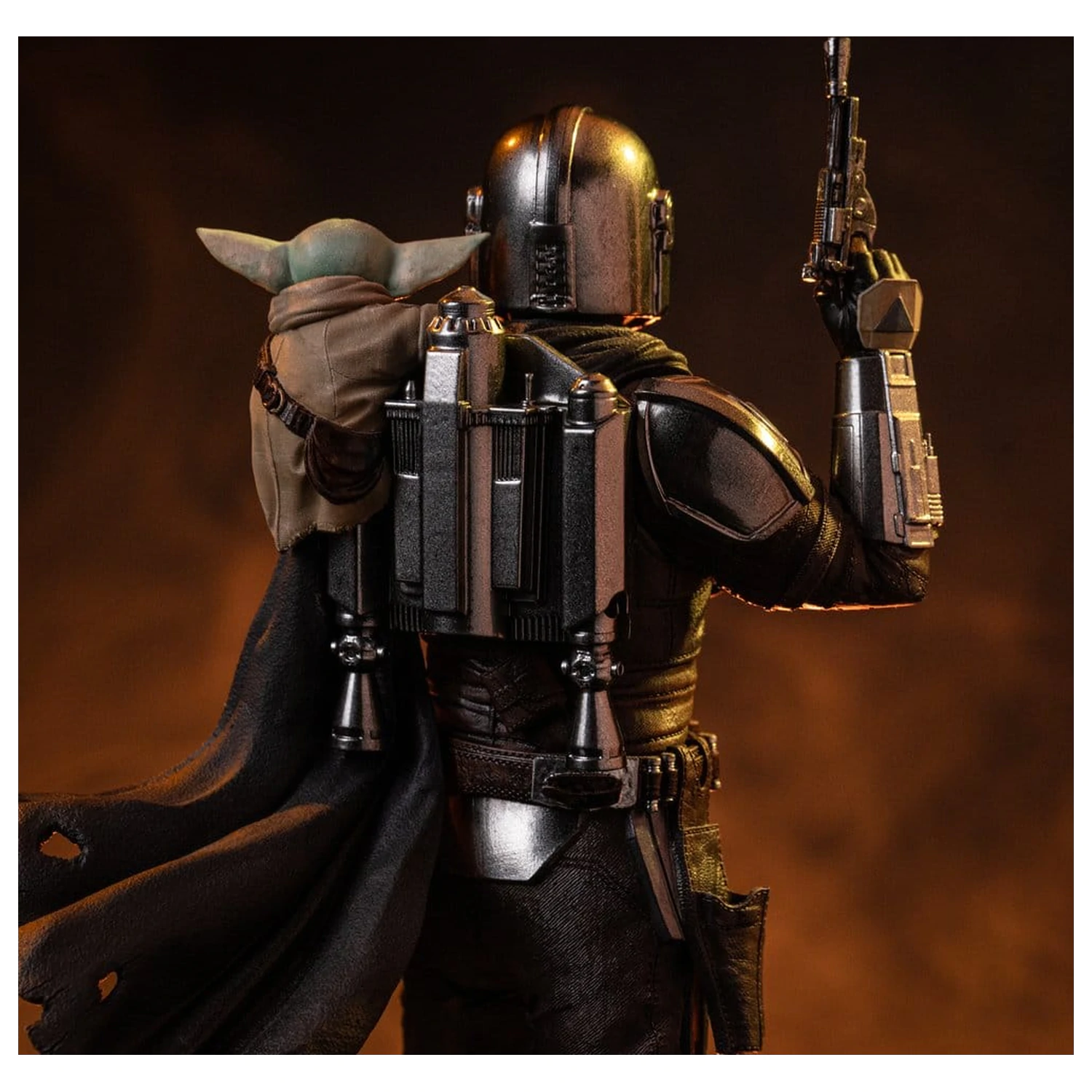 The Mandalorian si Grogu Statuie la Scara de Arta 1/10 The Mandalorian si Grogu 25 cm poza produsului