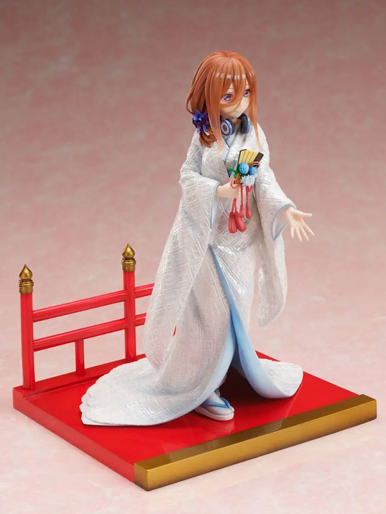 Statuie PVC The Quintessential Quintuplets 2 1/7 Miku Nakano Shiromuku 23 cm poza produsului