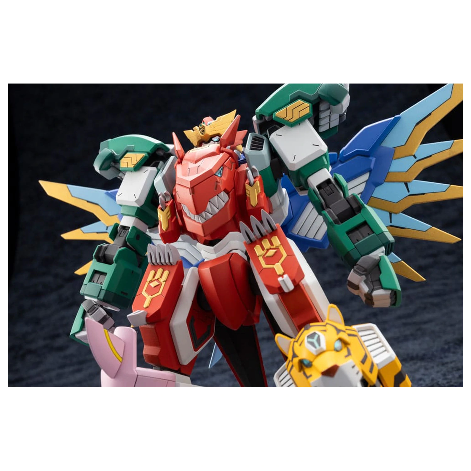 The Red Ranger Becomes an Adventurer in Another World Plastic Model Kit Maximum Kizuna Kaiser 17 cm poza produsului