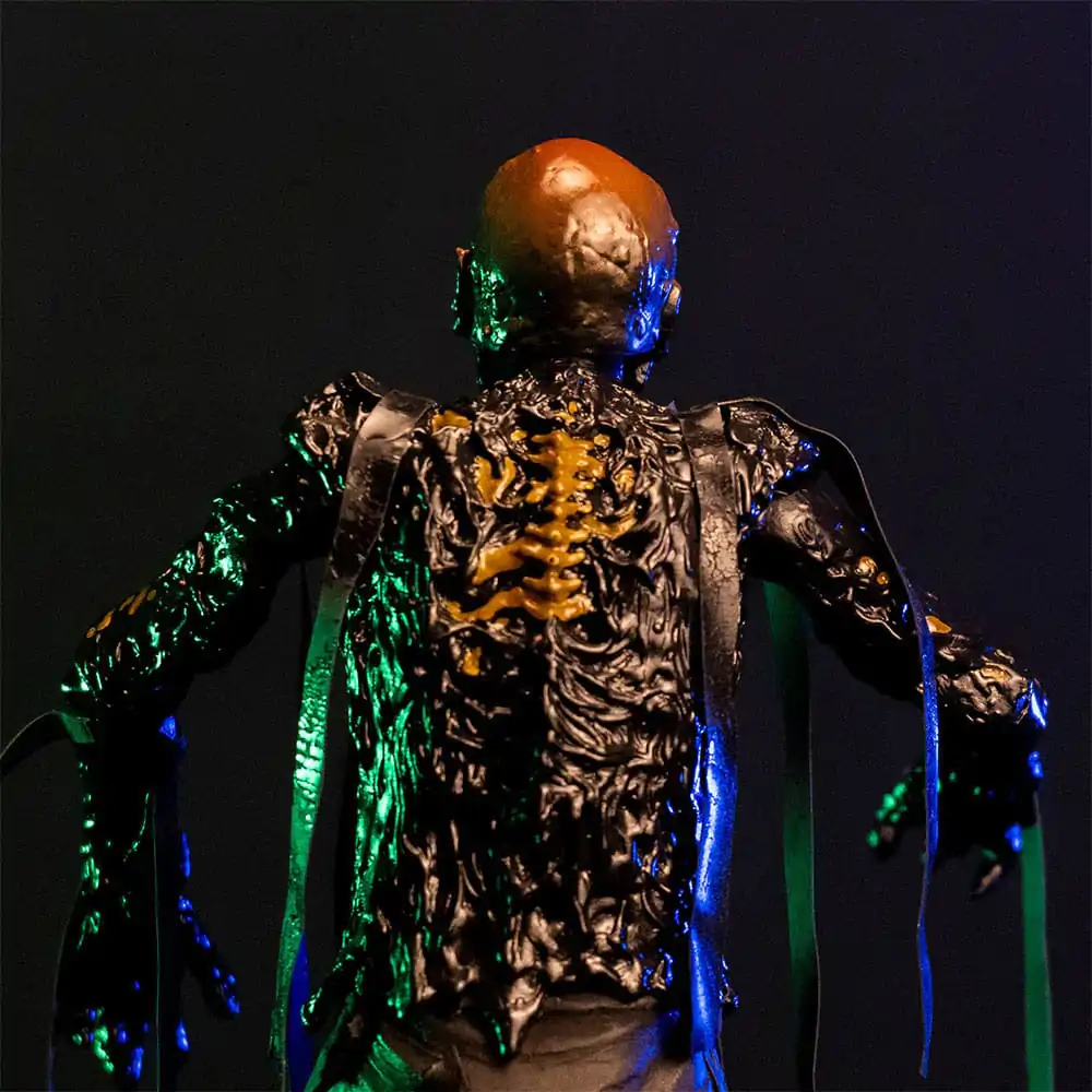 The Return of the Living Dead Figurina de actiune 1/6 Tarman 30 cm poza produsului
