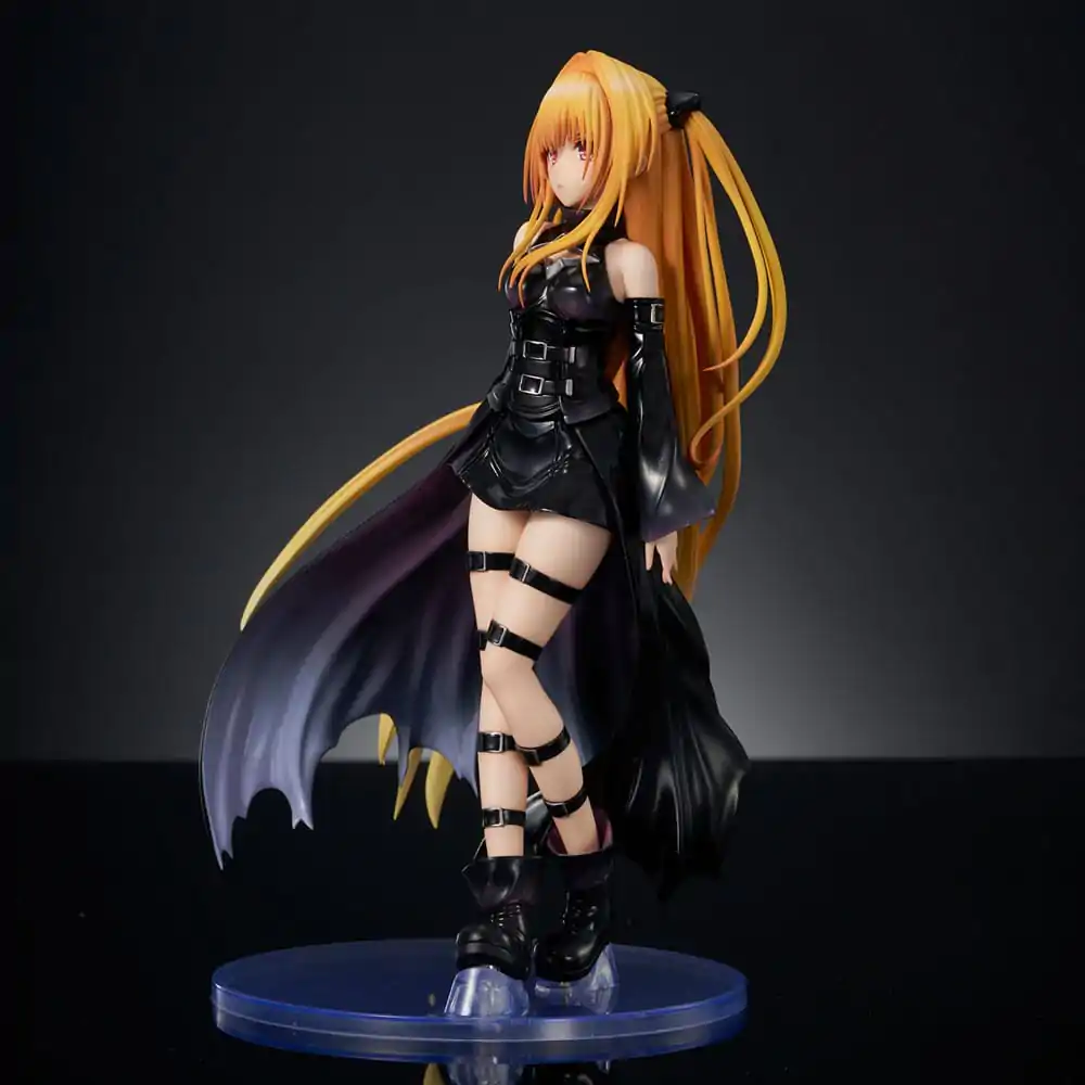 To Love-Ru Darkness statuie PVC 1/6 Golden Darkness Black Trance Version 20 cm poza produsului