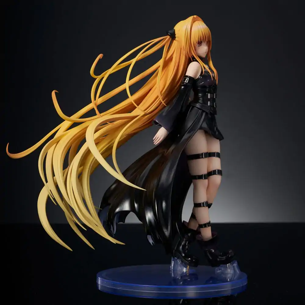 To Love-Ru Darkness statuie PVC 1/6 Golden Darkness Black Trance Version 20 cm poza produsului