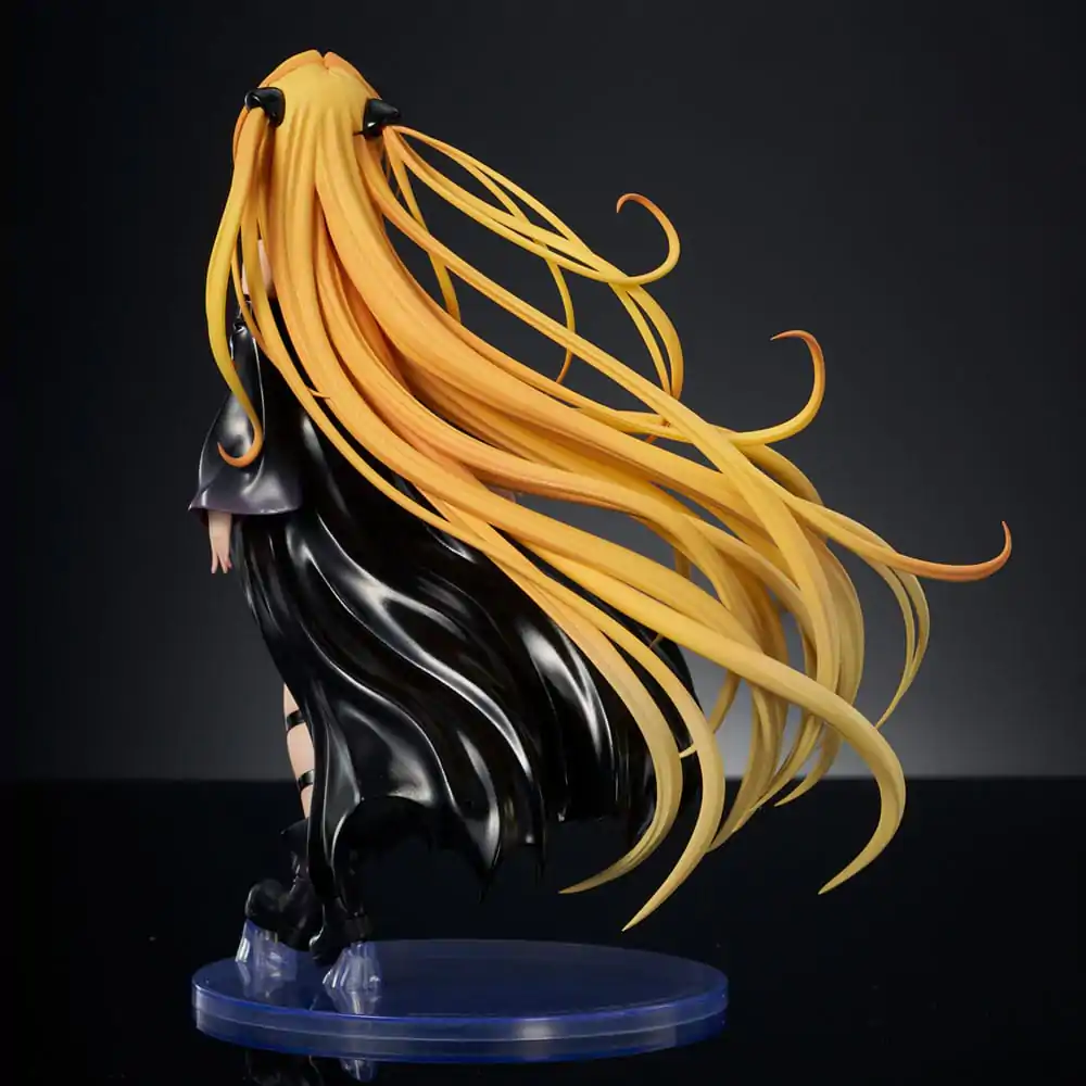 To Love-Ru Darkness statuie PVC 1/6 Golden Darkness Black Trance Version 20 cm poza produsului