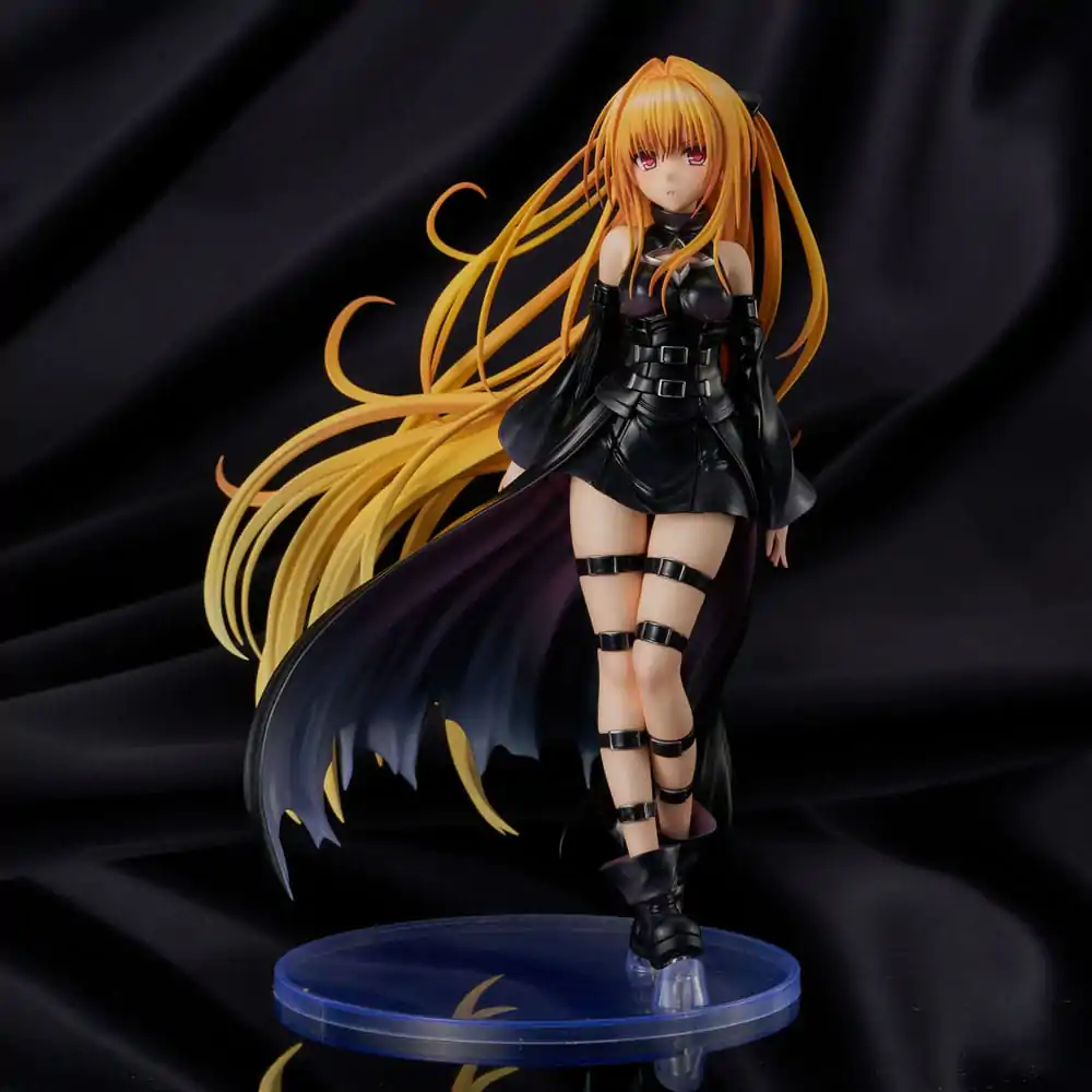 To Love-Ru Darkness statuie PVC 1/6 Golden Darkness Black Trance Version 20 cm poza produsului