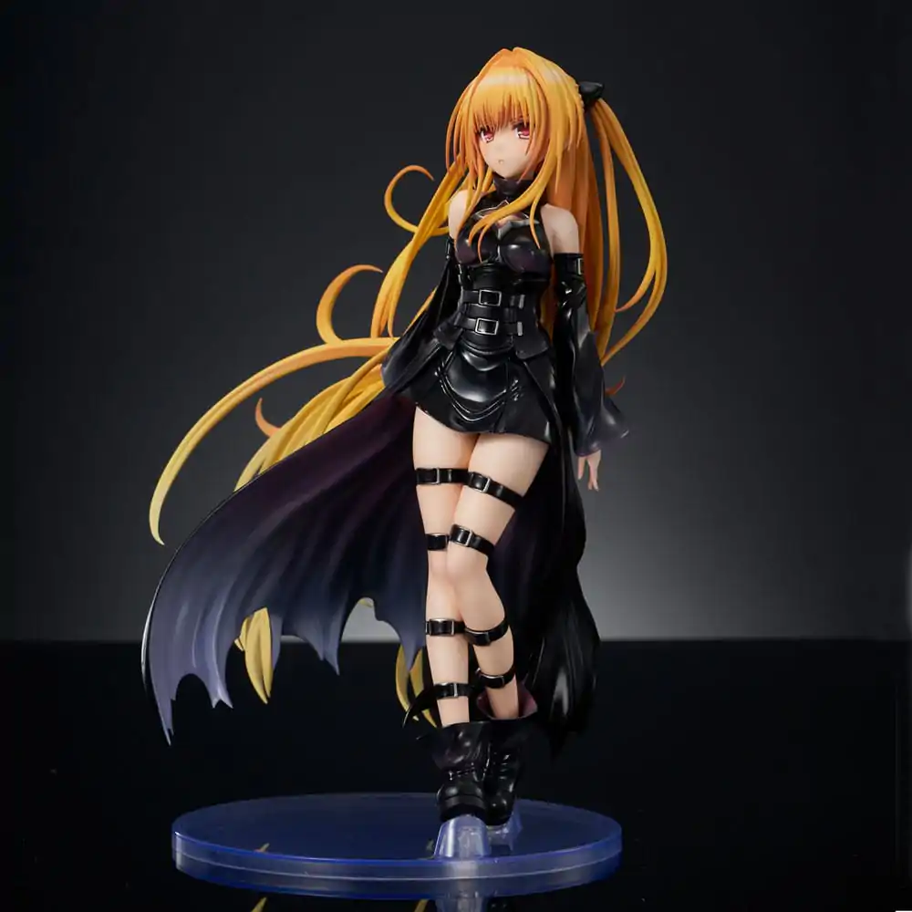 To Love-Ru Darkness statuie PVC 1/6 Golden Darkness Black Trance Version 20 cm poza produsului