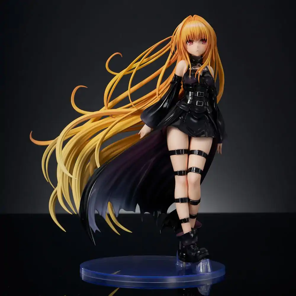 To Love-Ru Darkness statuie PVC 1/6 Golden Darkness Black Trance Version 20 cm poza produsului