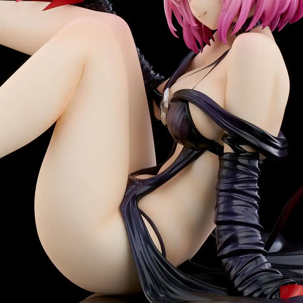 To Love-Ru Darkness Statuie PVC 1/6 Momo Velia Deviluke Darkness Ver. Renewal Package Edition 15 cm poza produsului