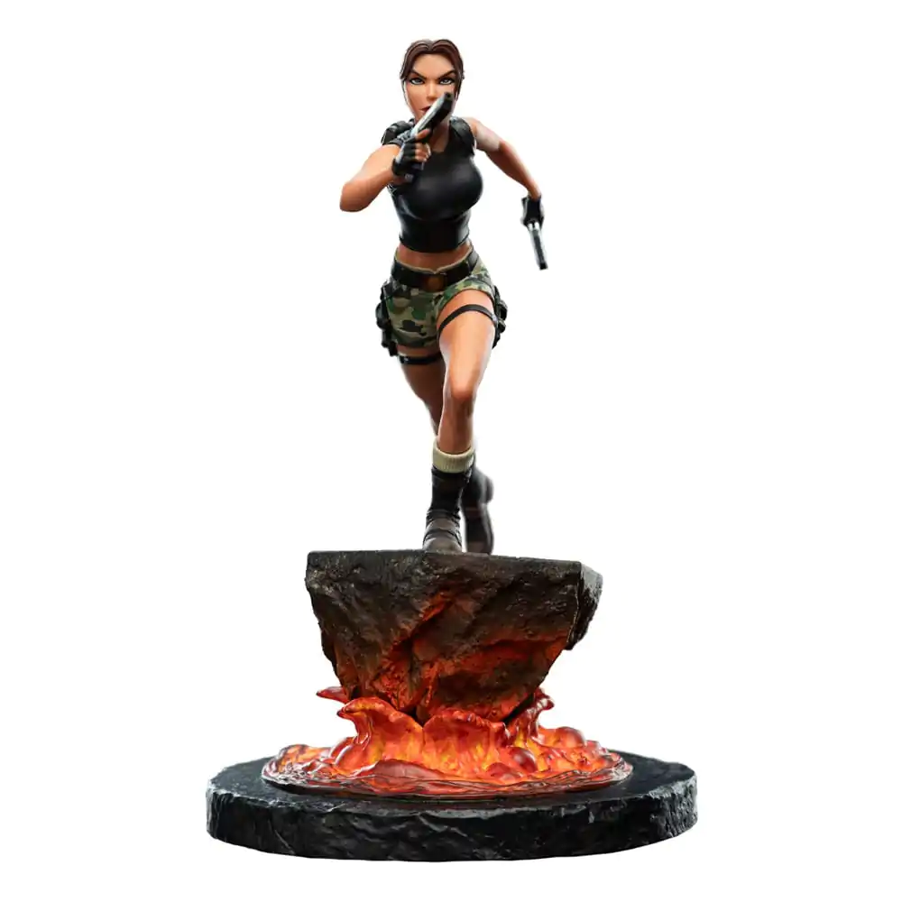 Tomb Raider Mini Statueta Lara Croft: The Sanctuary of Flame 18 cm poza produsului