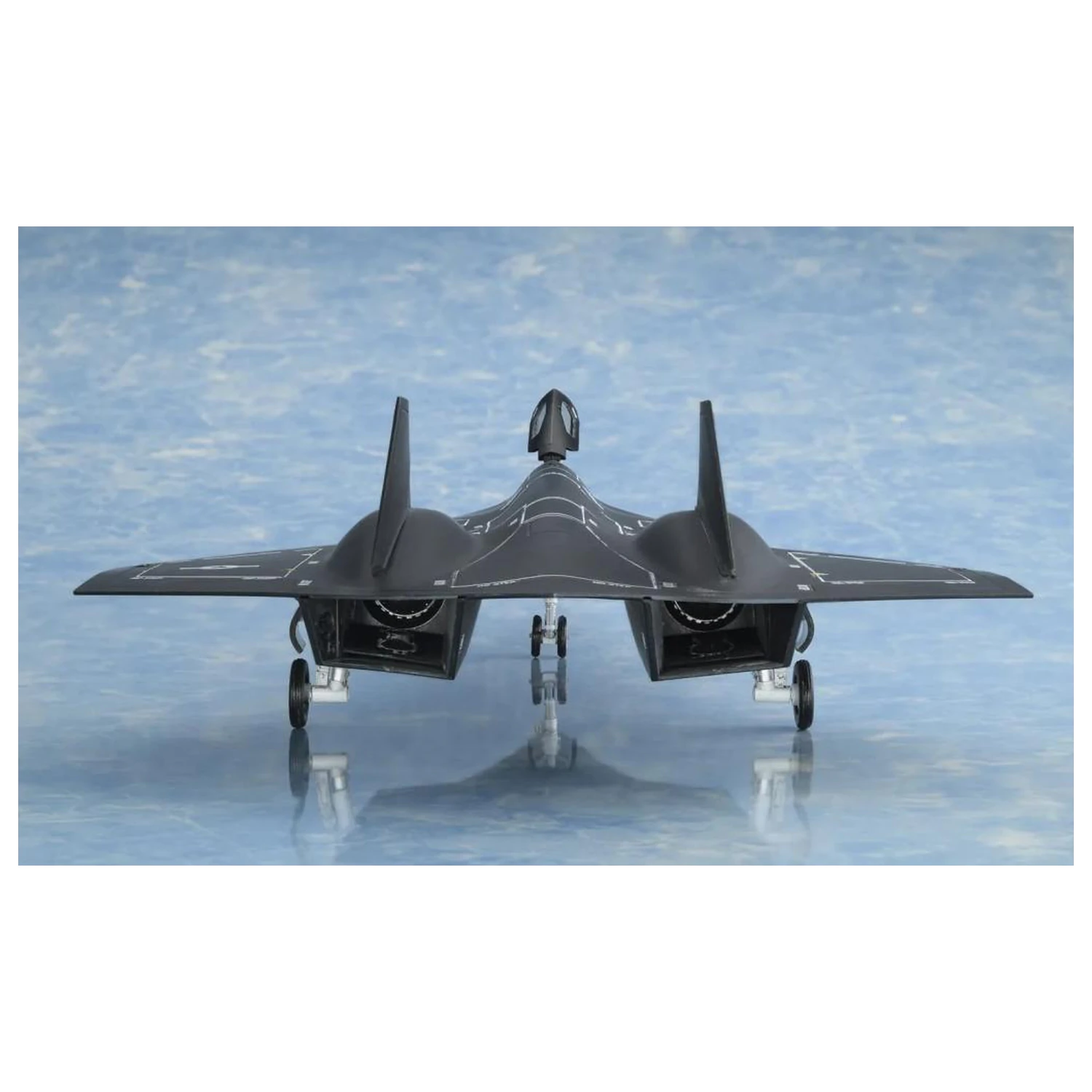 Top Gun: Maverick Darkstar Kit model 1/72 29cm poza produsului