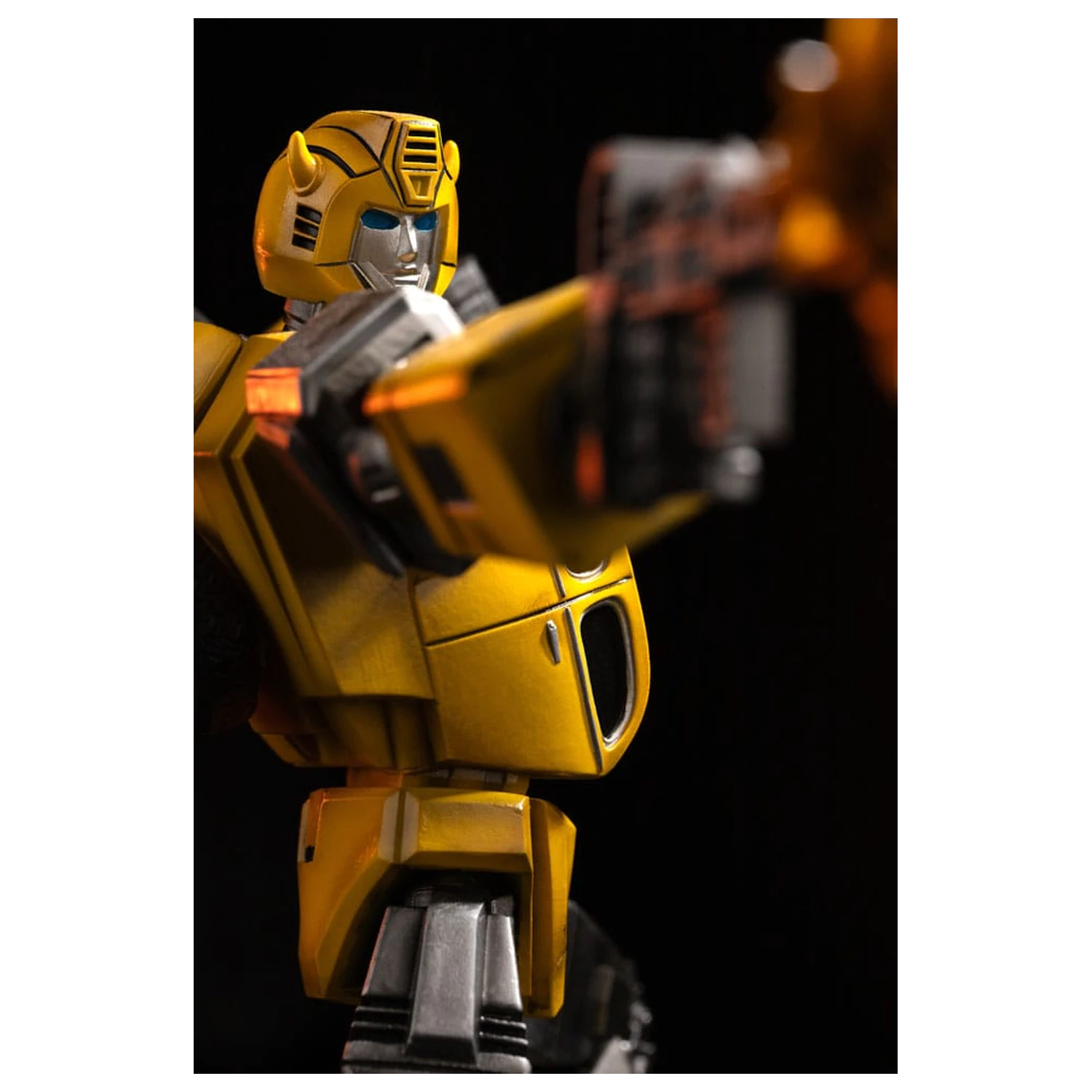 Transformers Demi Art Scale Statuie 1/20 Bumblebee 30 cm poza produsului