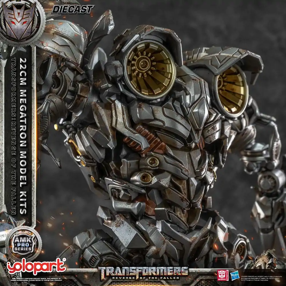 Transformers: Revenge of the Fallen AMK Pro Series Plastic Model Kit Megatron (Versiune pentru strainatate) 22 cm     poza produsului