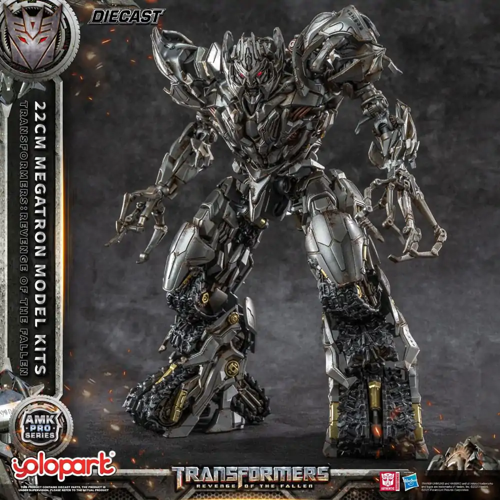 Transformers: Revenge of the Fallen AMK Pro Series Plastic Model Kit Megatron (Versiune pentru strainatate) 22 cm     poza produsului