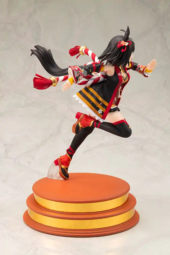 Uma Musume Pretty Derby Statuie PVC 1/7 Depășind Căldura Înaintătoare Kitasan Black 30 cm poza produsului