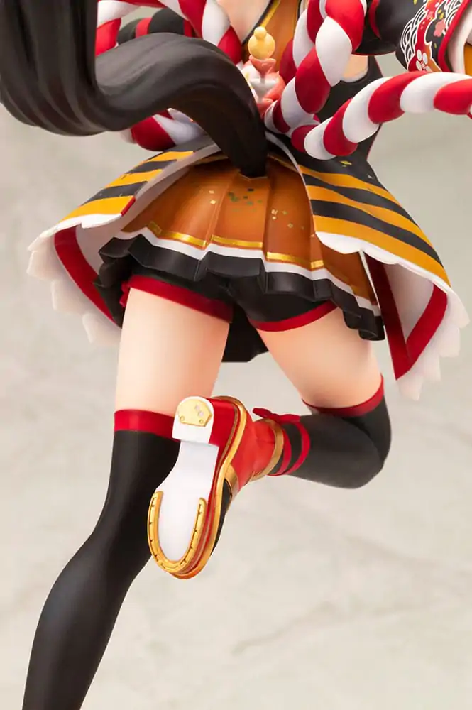 Uma Musume Pretty Derby Statuie PVC 1/7 Depășind Căldura Înaintătoare Kitasan Black 30 cm poza produsului