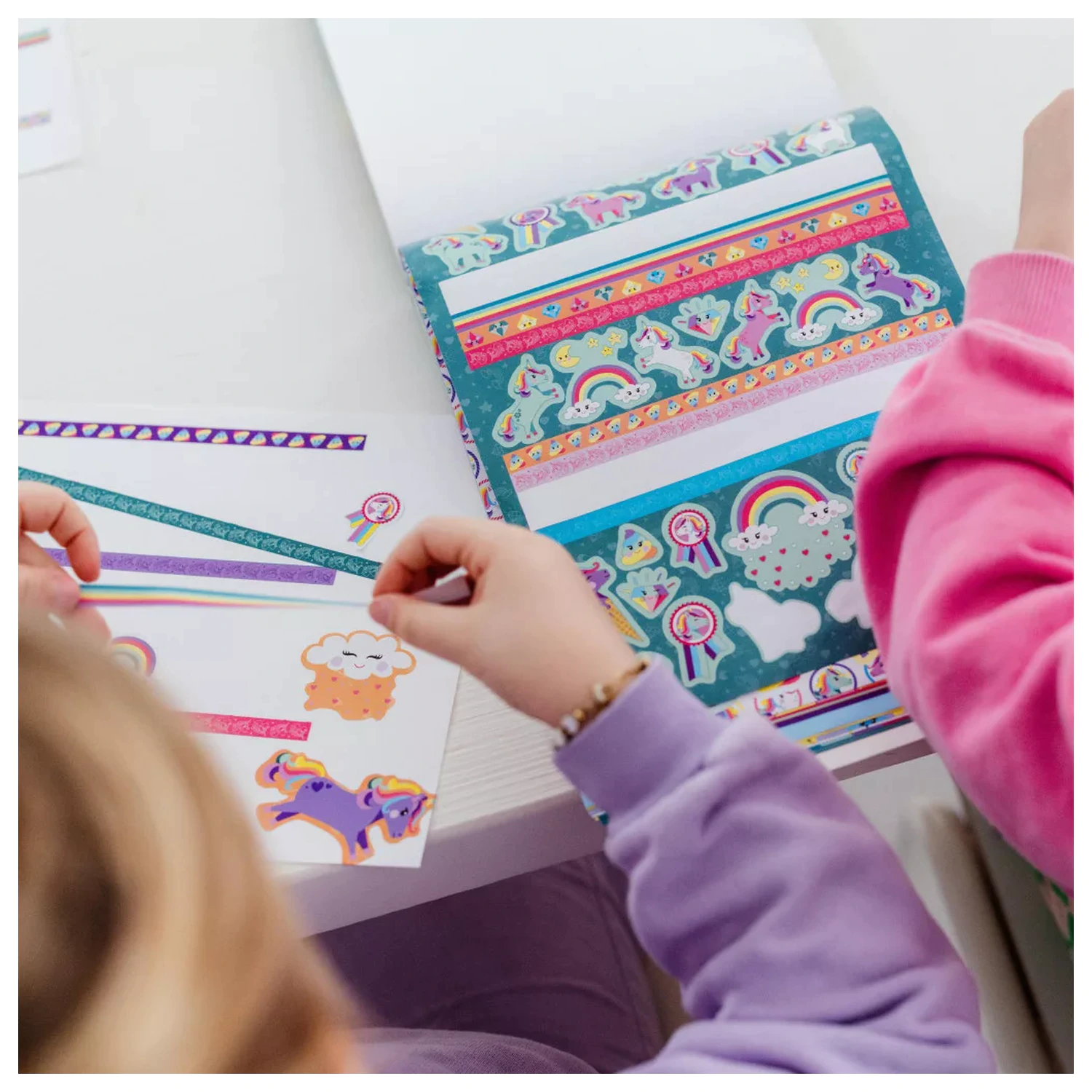 Unicorn Rainbow Sticker Pack 1000 bucăți poza produsului