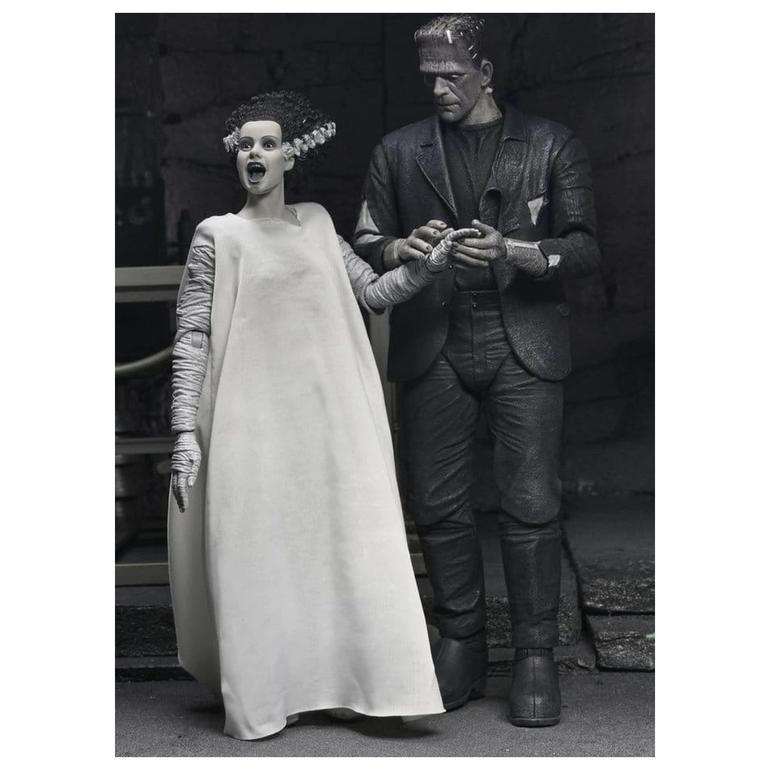 Universal Monsters Pachet 2 figurine articulabile Bride of Frankenstein 90th Anniversary The Monster & His Mate (B&W) 18 cm poza produsului