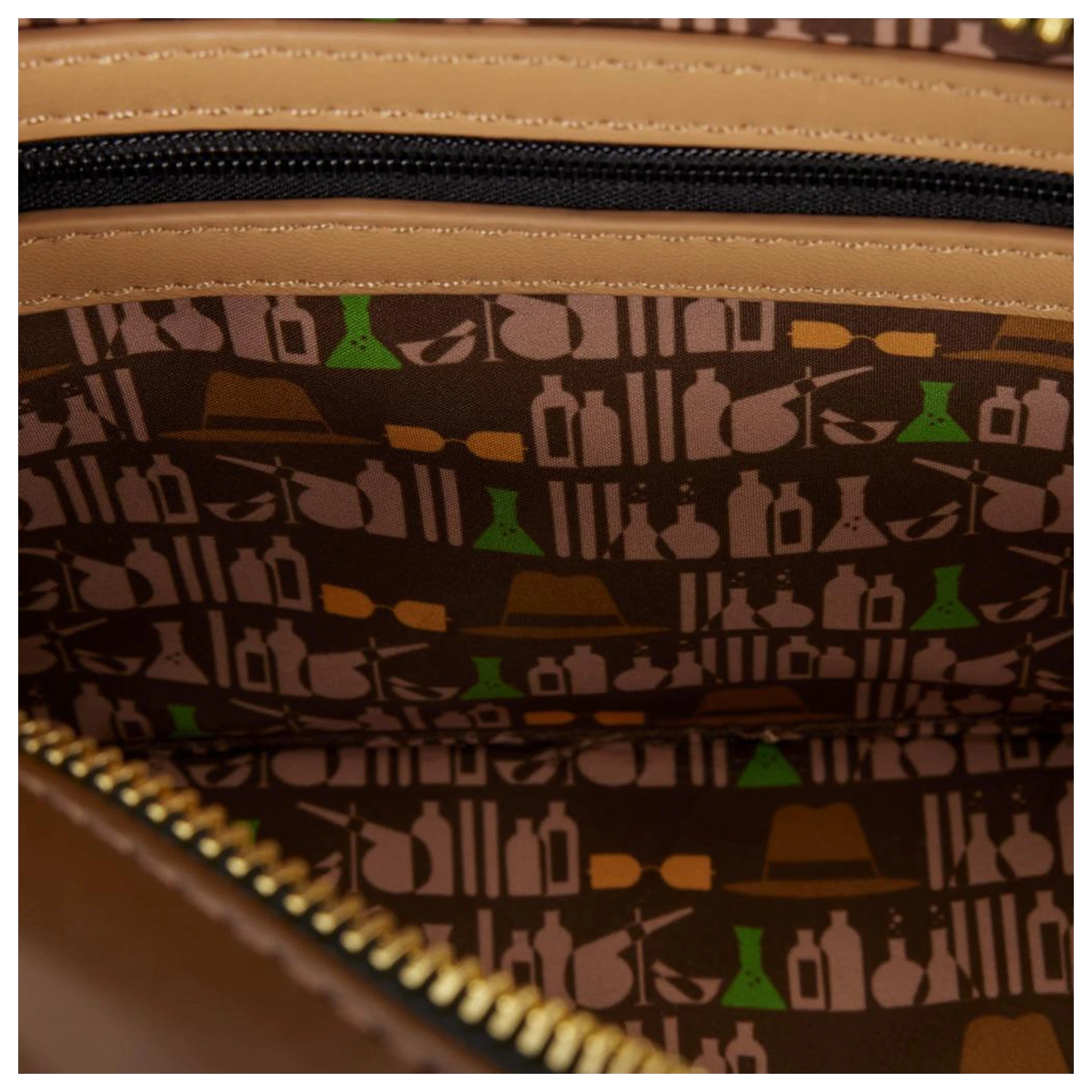 UNIVERSAL MONSTERS The Invisible Man geanta crossbody cu o singura bretea poza produsului