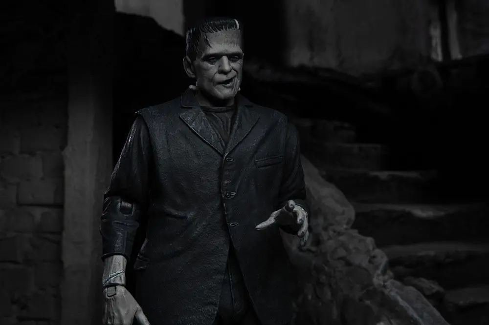 Figurină de acțiune Universal Monsters Ultimate Monstrul lui Frankenstein (Alb & Negru) 18 cm poza produsului