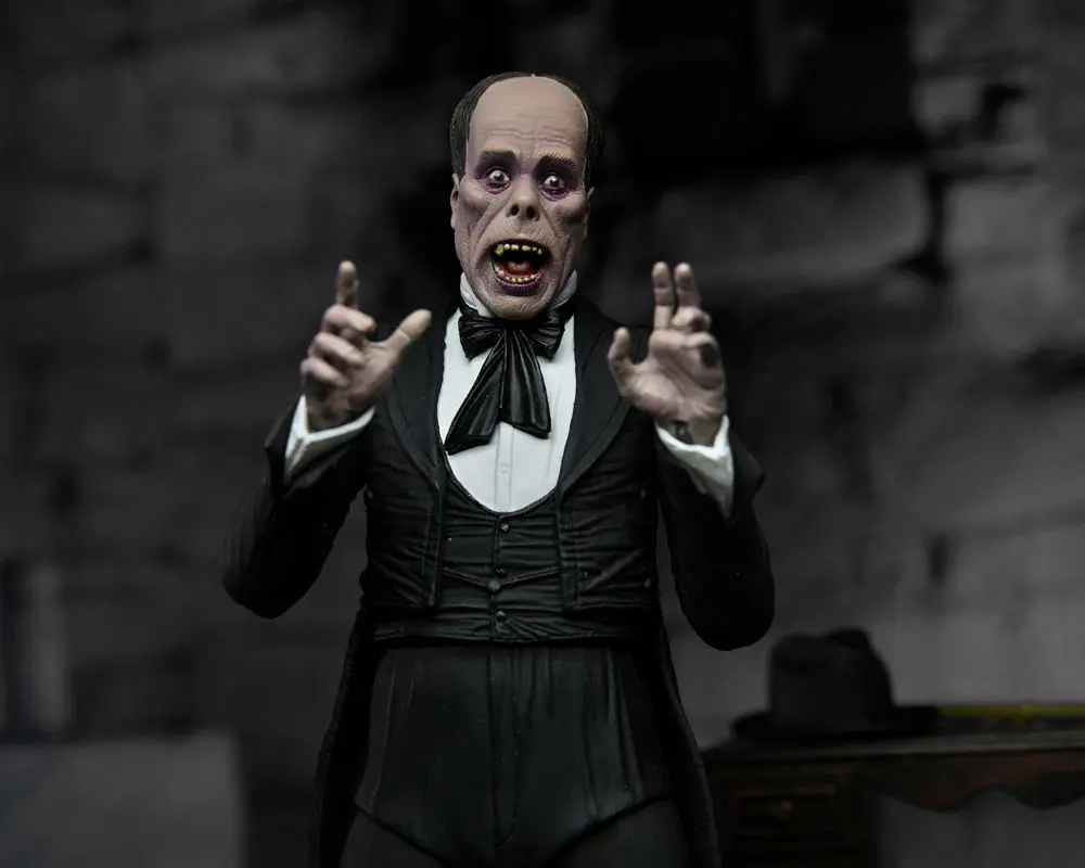 Universal Monsters Figurina de actiune Ultimate The Phantom of the Opera (1925) 18 cm poza produsului