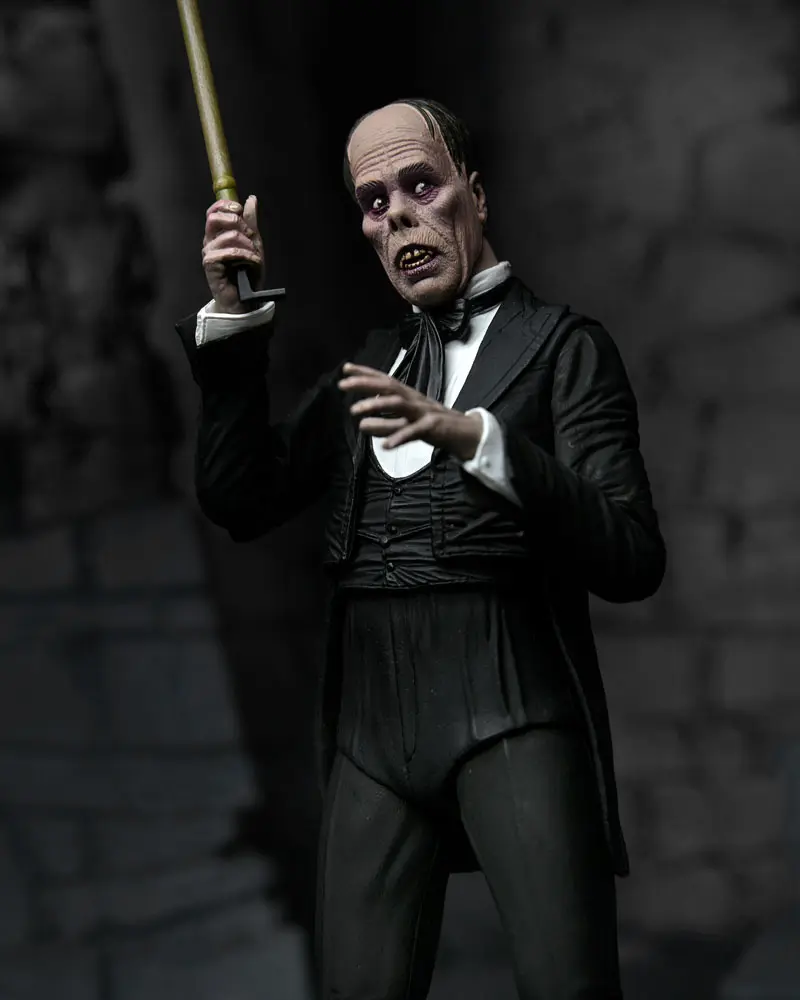 Universal Monsters Figurina de actiune Ultimate The Phantom of the Opera (1925) 18 cm poza produsului
