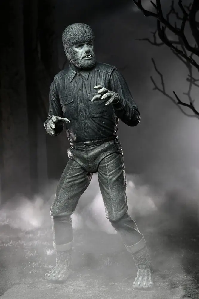 Figurina de actiune Universal Monsters Ultimate The Wolf Man (Black & White) 18 cm poza produsului